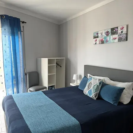 Dona Inês De Castro Maison d'hôtes *