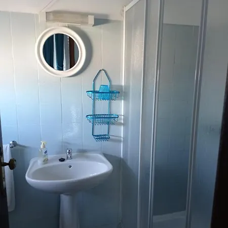 Dona Ines De Castro * Atouguia Da Baleia