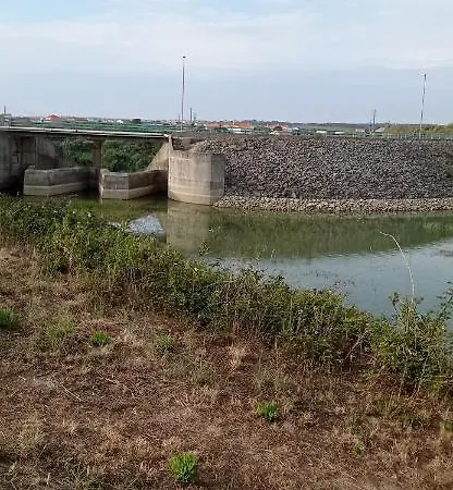 Dona Ines De Castro Konukevi Atouguia Da Baleia